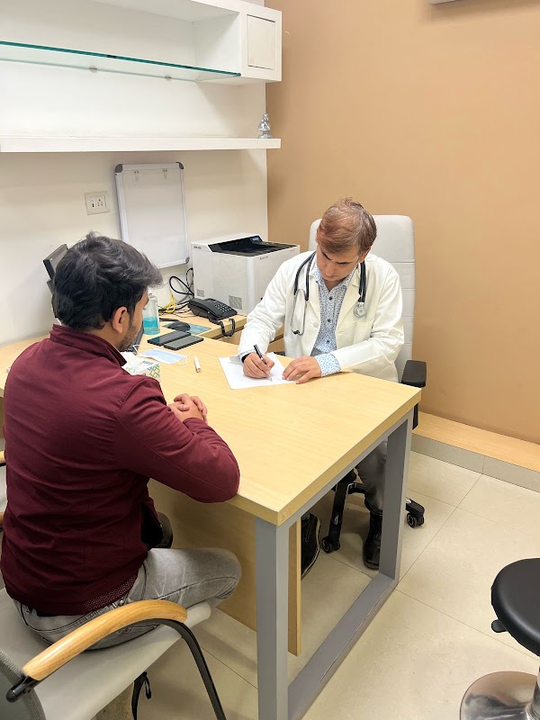 Dr. Naveen